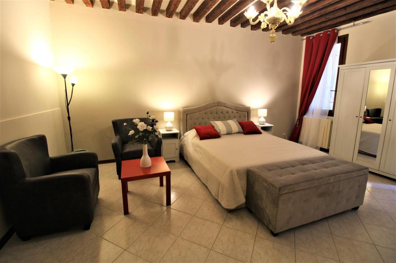 Central And Spacious Apartment Venedik Dış mekan fotoğraf